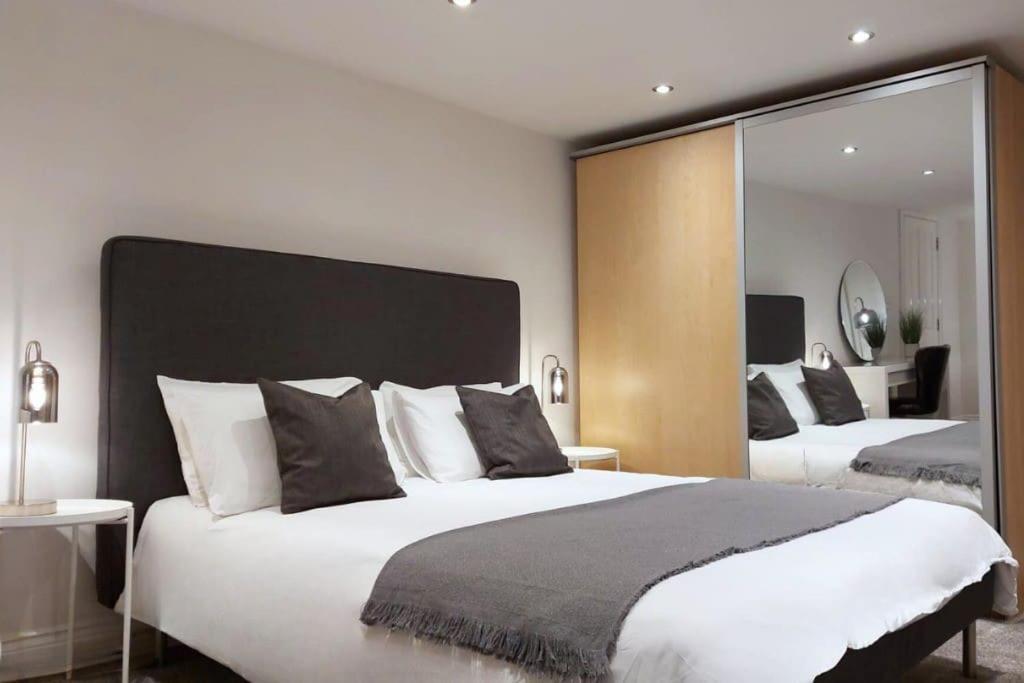 2 Bedroom City Centre Duplex Apt Preston  Esterno foto