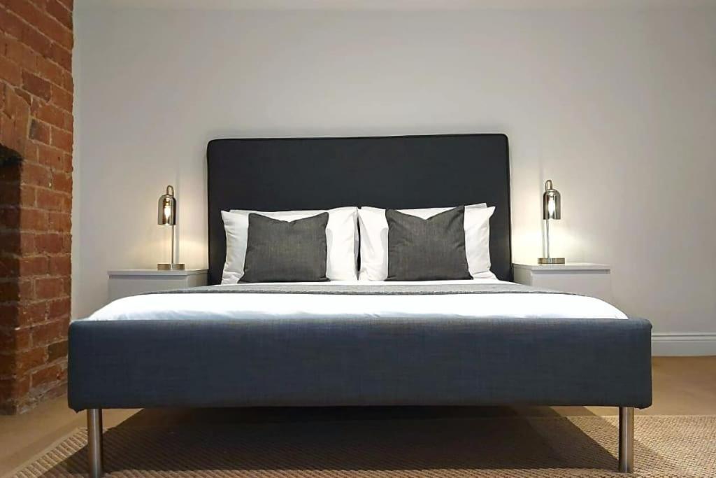 2 Bedroom City Centre Duplex Apt Preston  Esterno foto